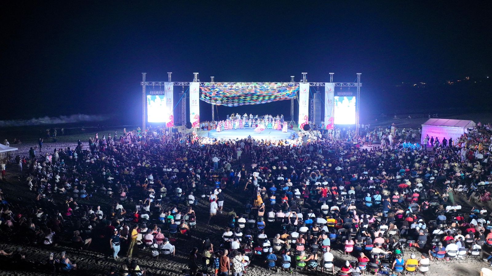 La Costa de Oaxaca vivió una fiesta de hermandad con la Guelaguetza del Mar 2025