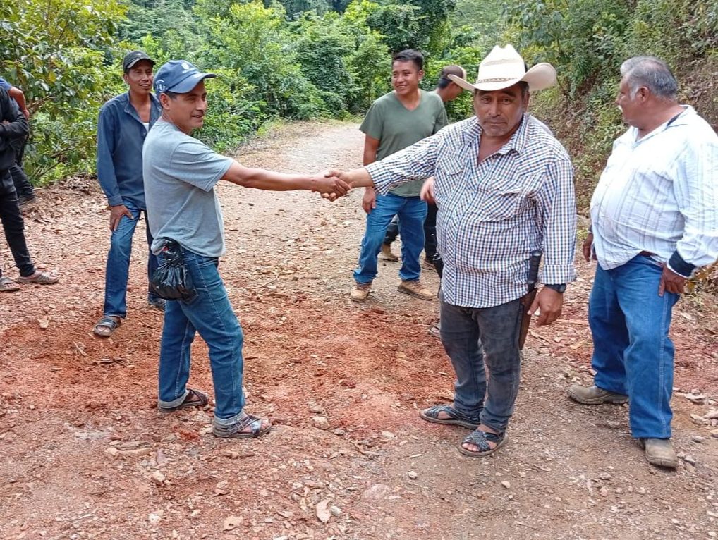Logra Sego acuerdos para restablecer la paz en Santiago Choápam mediante el diálogo Logra Sego acuerdos para restablecer la paz en Santiago Choápam mediante el diálogo