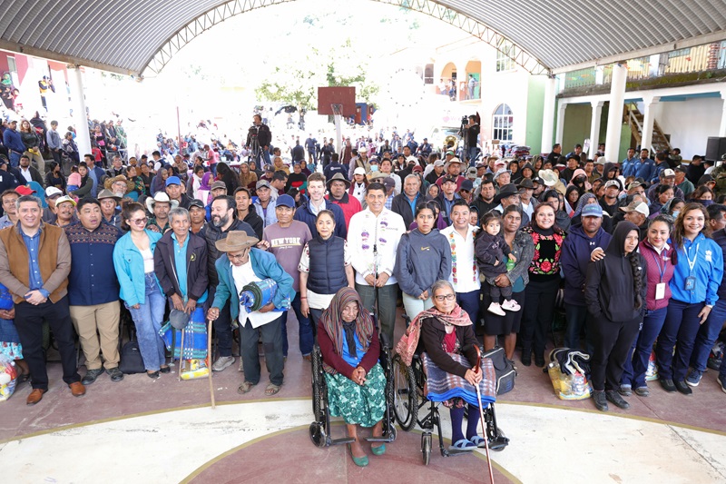 Luego de casi 8 años, Salomón Jara encabeza el retorno de 63 familias de Guadalupe Victoria, víctimas de desplazamiento forzado interno