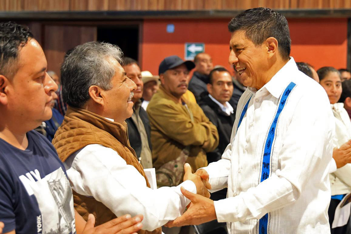 Sin intermediarios, Salomón Jara trabajará con autoridades electas por Sistemas Normativos Internos