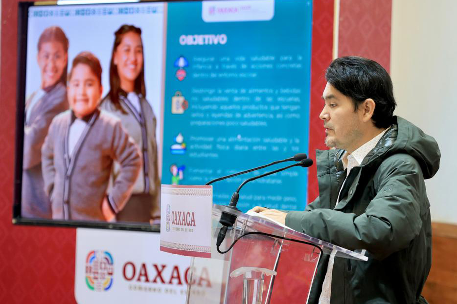 En Oaxaca de 63 mil niñas y niños hay 50 mil 476 con sobrepeso y obesidad, y 12 mil 619 presentan desnutrición:SSO