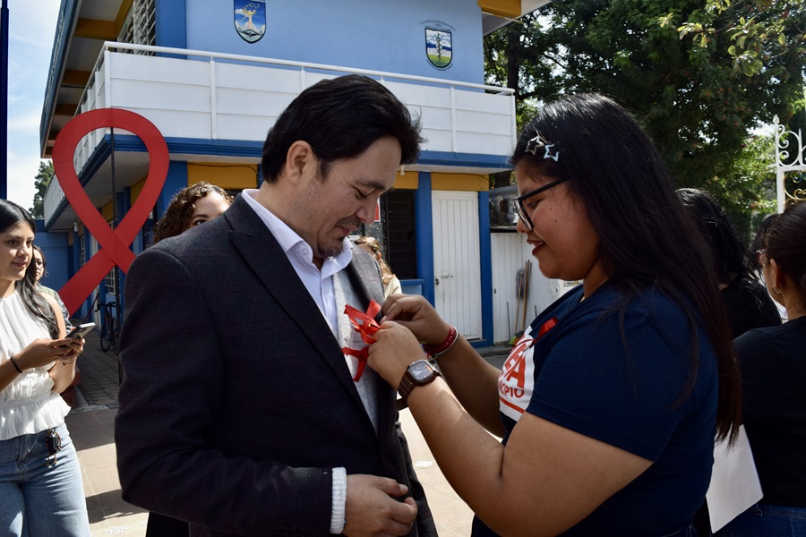 En conmemoración del Día Mundial del Sida, Gobierno de Oaxaca impulsa el autocuidado, prevención y no discriminación En conmemoración del Día Mundial del Sida, Gobierno de Oaxaca impulsa el autocuidado, prevención y no discriminación