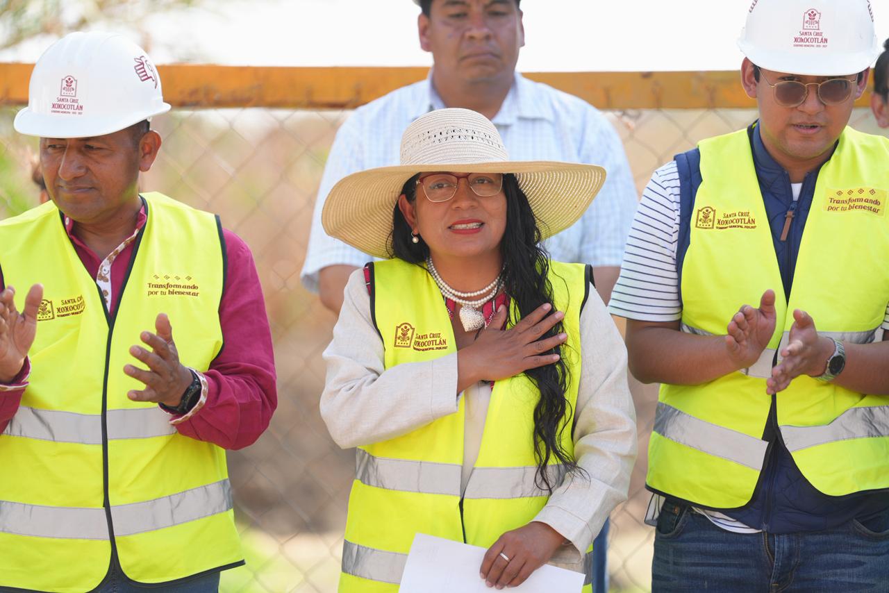 Edil Nancy Benítez arranca obras de movilidad y salud para más de 500 xoxeñas y xoxeños