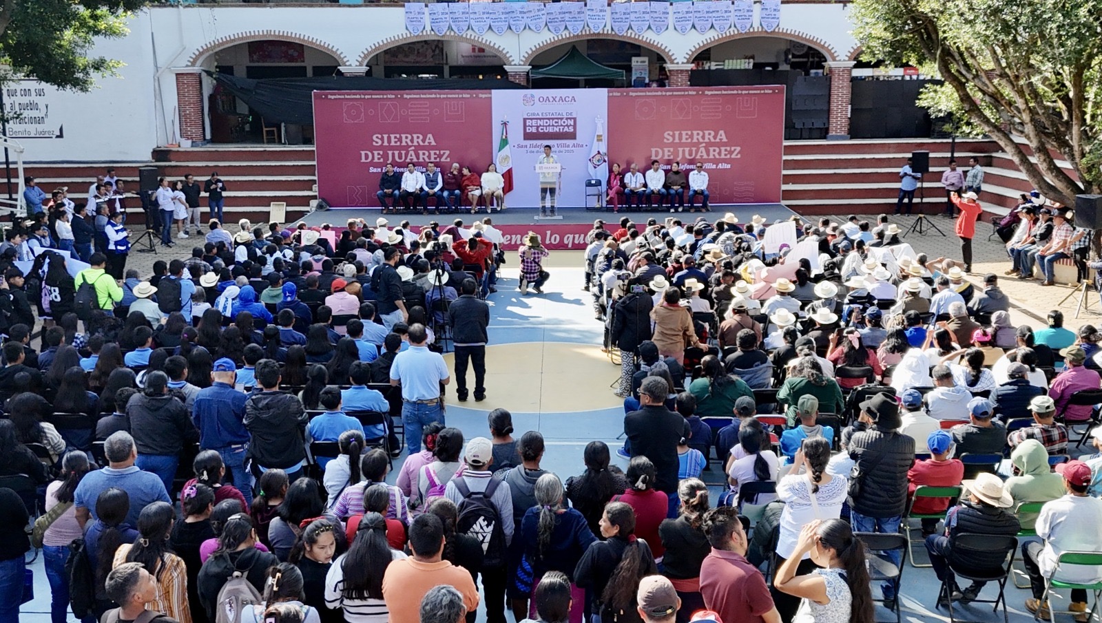 ACUSA SALOMON JARA A EX GOBERNADORES DE “CLAVARSE” MÁS DE 34 MIL MDP DEL PUEBLO QUE DEBERÍAN SER EJERCIDOS EN OBRAS ACUSA SALOMON JARA A EX GOBERNADORES DE “CLAVARSE” MÁS DE 34 MIL MDP DEL PUEBLO QUE DEBERÍAN SER EJERCIDOS EN OBRAS