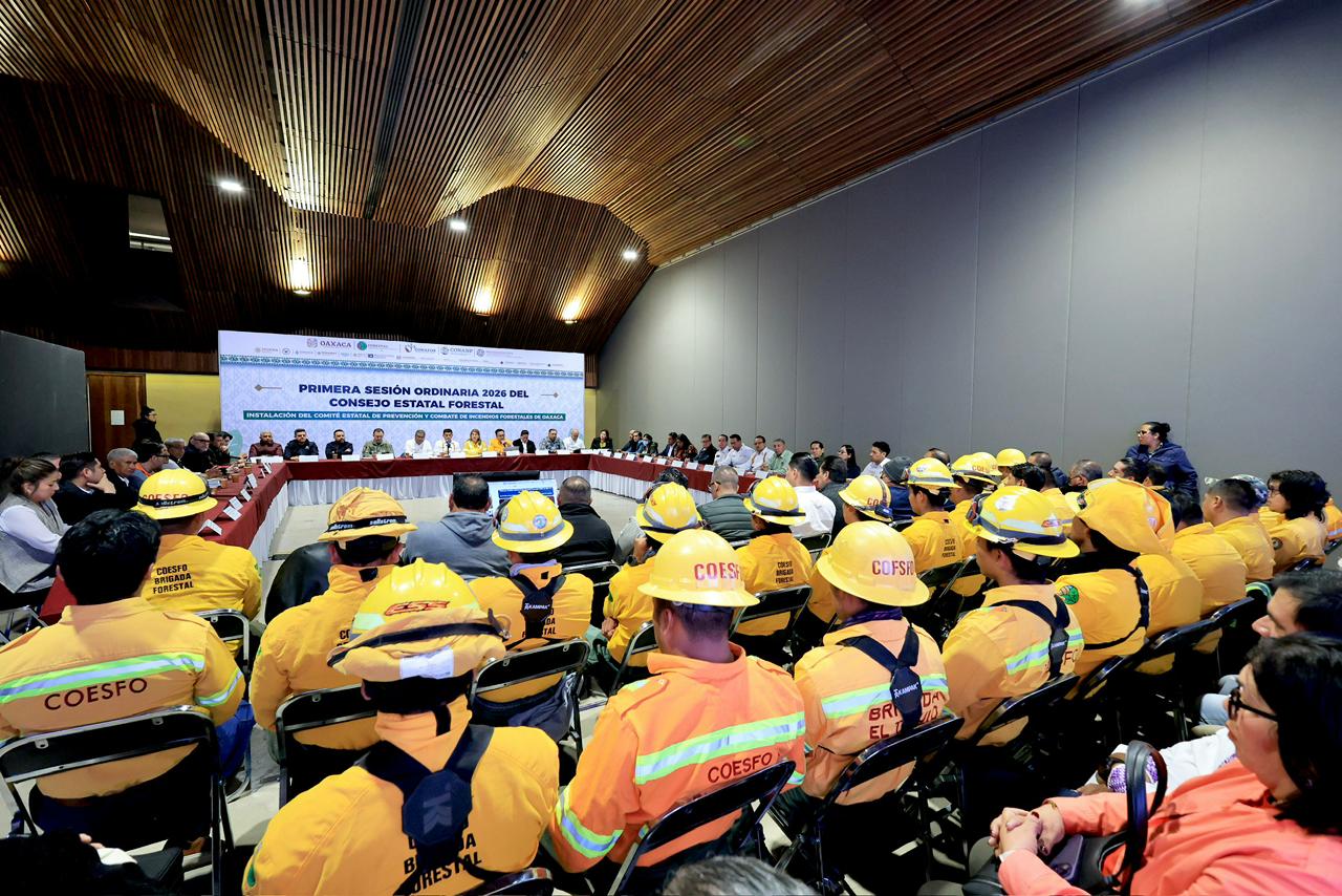 Insta Salomón Jara a una colaboración efectiva para el combate de incendios forestales