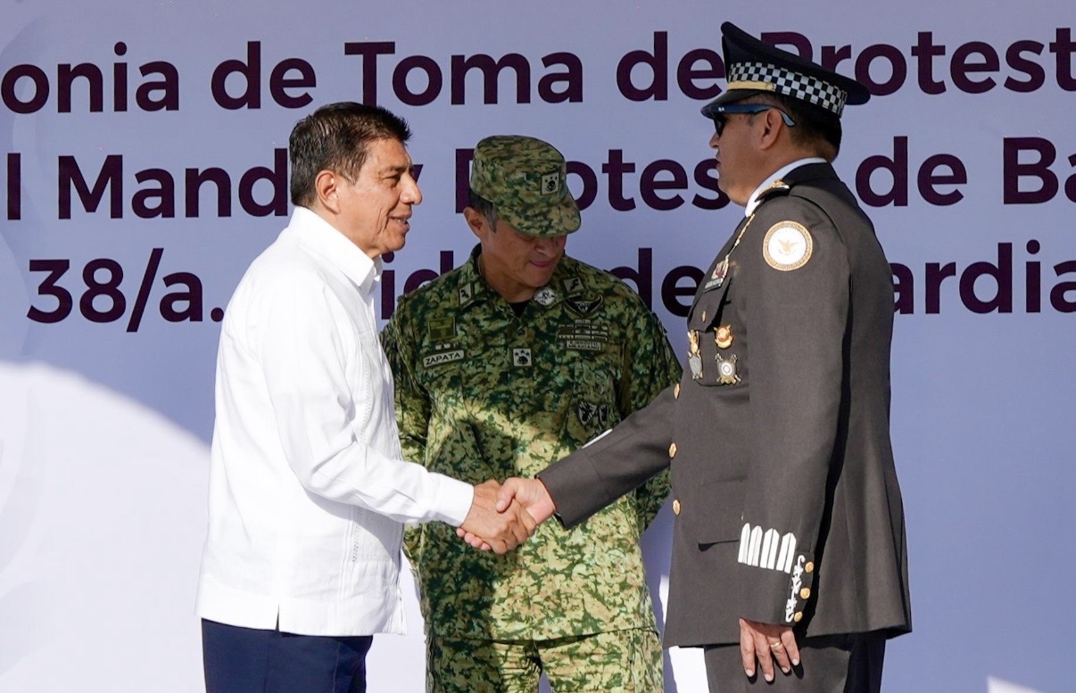 Atestigua Salomón Jara toma de posesión del nuevo comandante de coordinación de la Guardia Nacional en Oaxaca