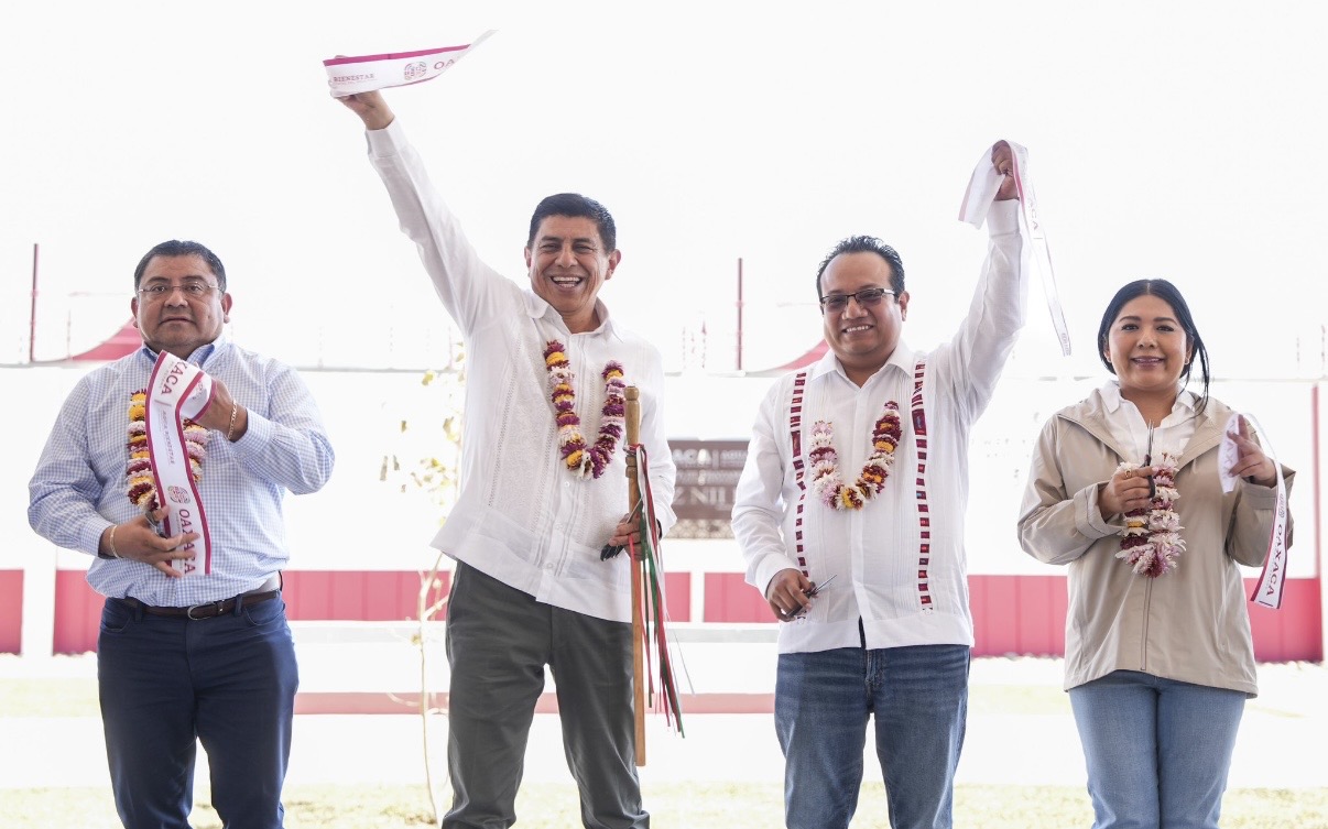 Con entrega de Planta de Tratamiento de Aguas Residuales, Salomón Jara pone fin a décadas de daño ambiental en San Francisco Telixtlahuaca Con entrega de Planta de Tratamiento de Aguas Residuales, Salomón Jara pone fin a décadas de daño ambiental en San Francisco Telixtlahuaca