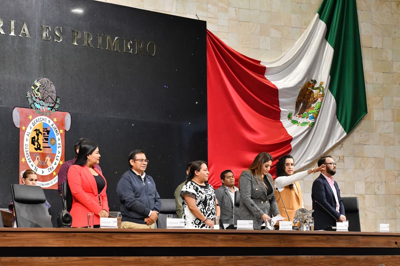 Presenta titular de la Secretaría de Medio Ambiente, Biodiversidad, Energías y Sostenibilidad informe ante el Congreso del Estado