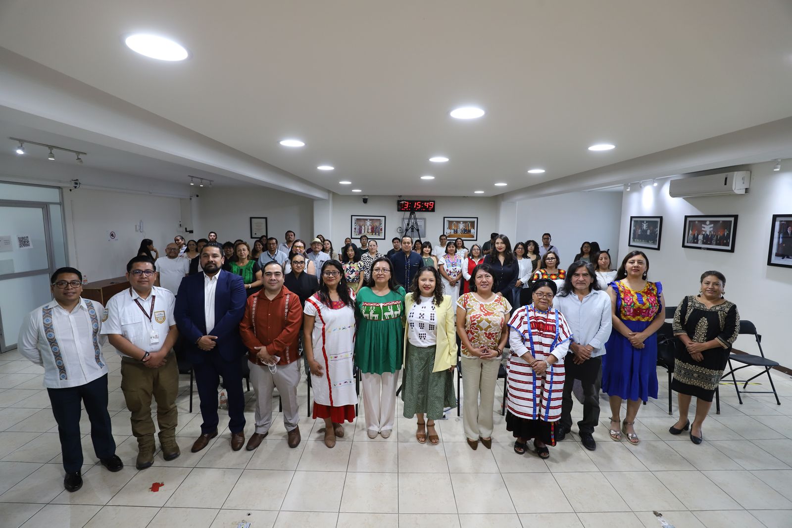 IEEPCO realiza panel “Las lenguas originarias como derecho político,en el contexto de la migración indígena oaxaqueña IEEPCO realiza panel “Las lenguas originarias como derecho político,en el contexto de la migración indígena oaxaqueña