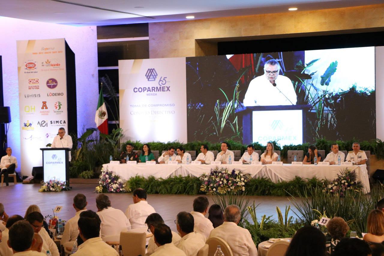 Ante empresarios, Joaquín Díaz Mena expresa respaldo a Reforma Electoral