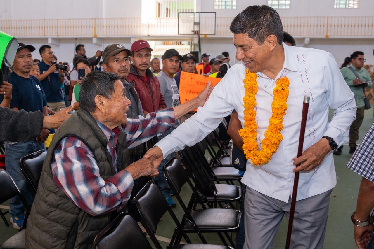 Anuncia Salomón Jara rehabilitación de la carretera Oaxaca-Tuxtepec en la Sierra Juárez