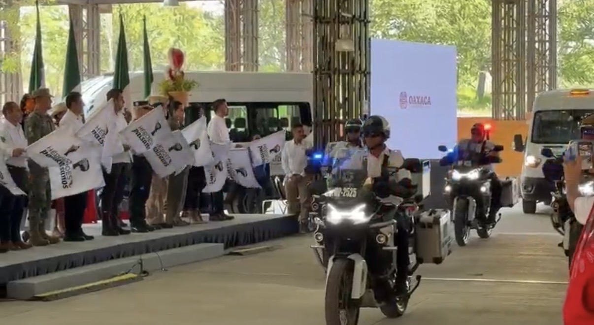 INICIA OPERATIVO SEMANA SANTA EN OAXACA CON EL DESPLIEGUE, DE HELICÓPTERO HABILITADO COMO AMBULANCIA Y DRONES DE VIGILANCIA AÉREA.