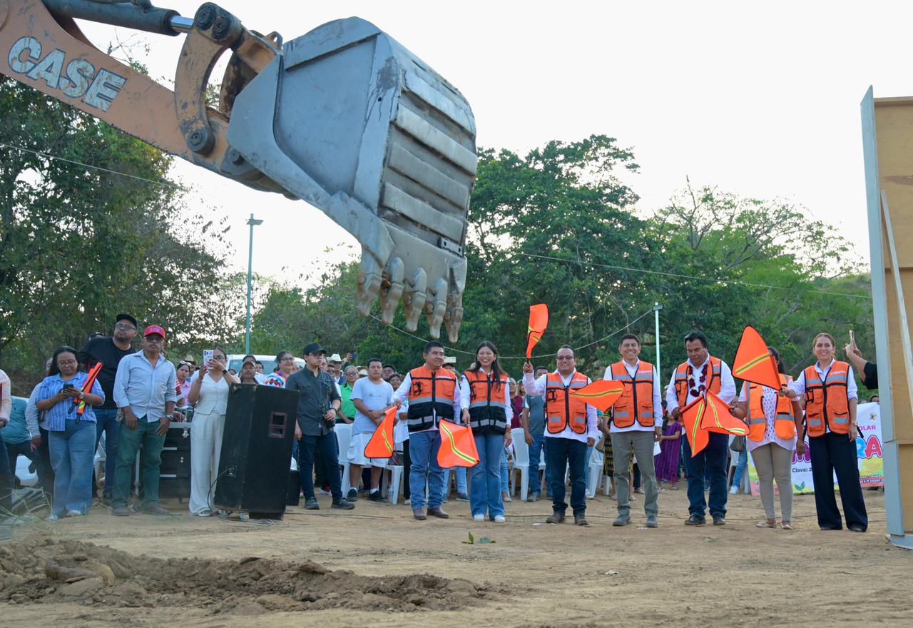 Impulsa Salomón Jara obras de infraestructura para el desarrollo de la Costa