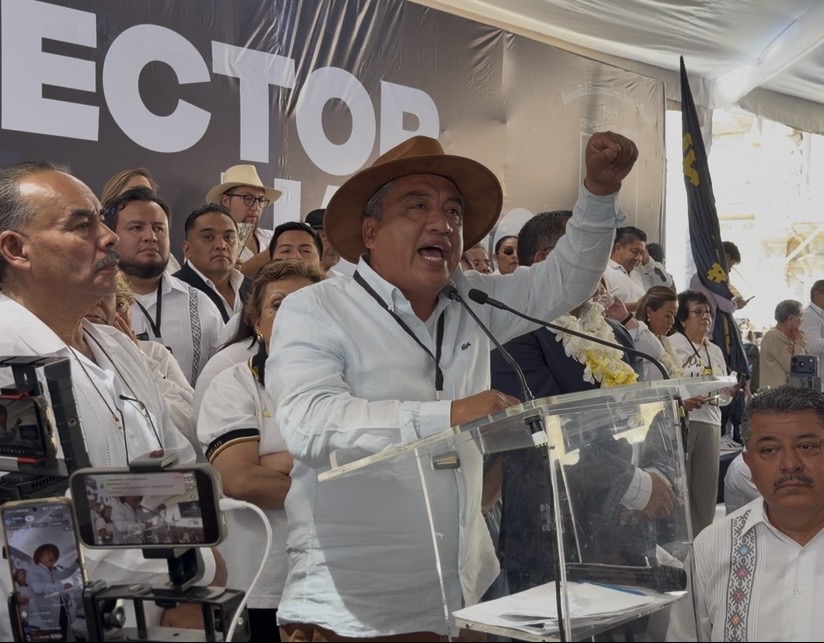 Declina a la rectoría de la #UABJO; llama a la unidad en torno a Farid Acevedo López; Enrique se queda solo