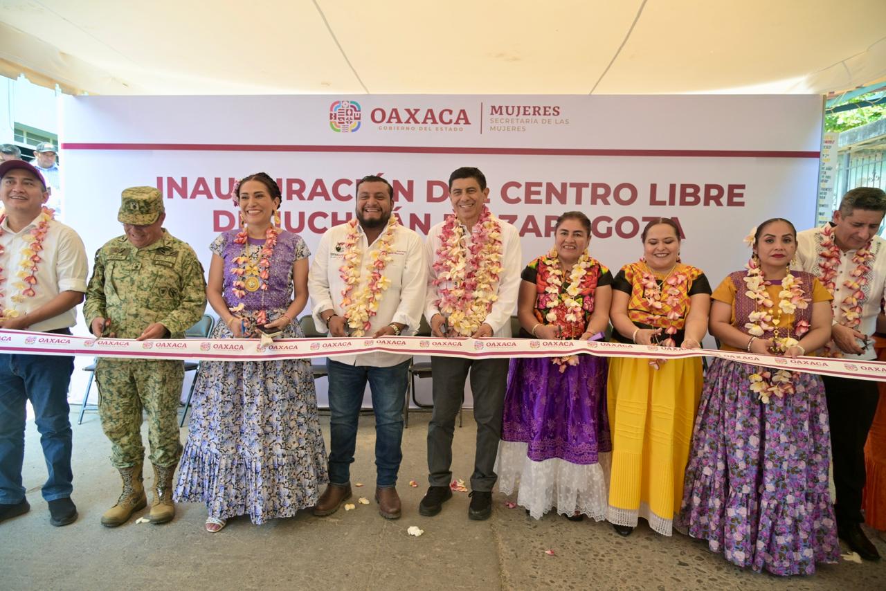 Mujeres de Juchitán cuentan con un Centro LIBRE para su atención y bienestar