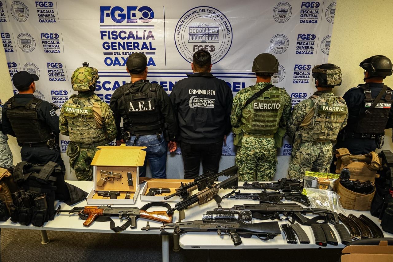 INCAUTAN UN ARSENAL EN OAXACAA IMPLICADOS EN CRIMEN DEL LÍDER SINDICAL