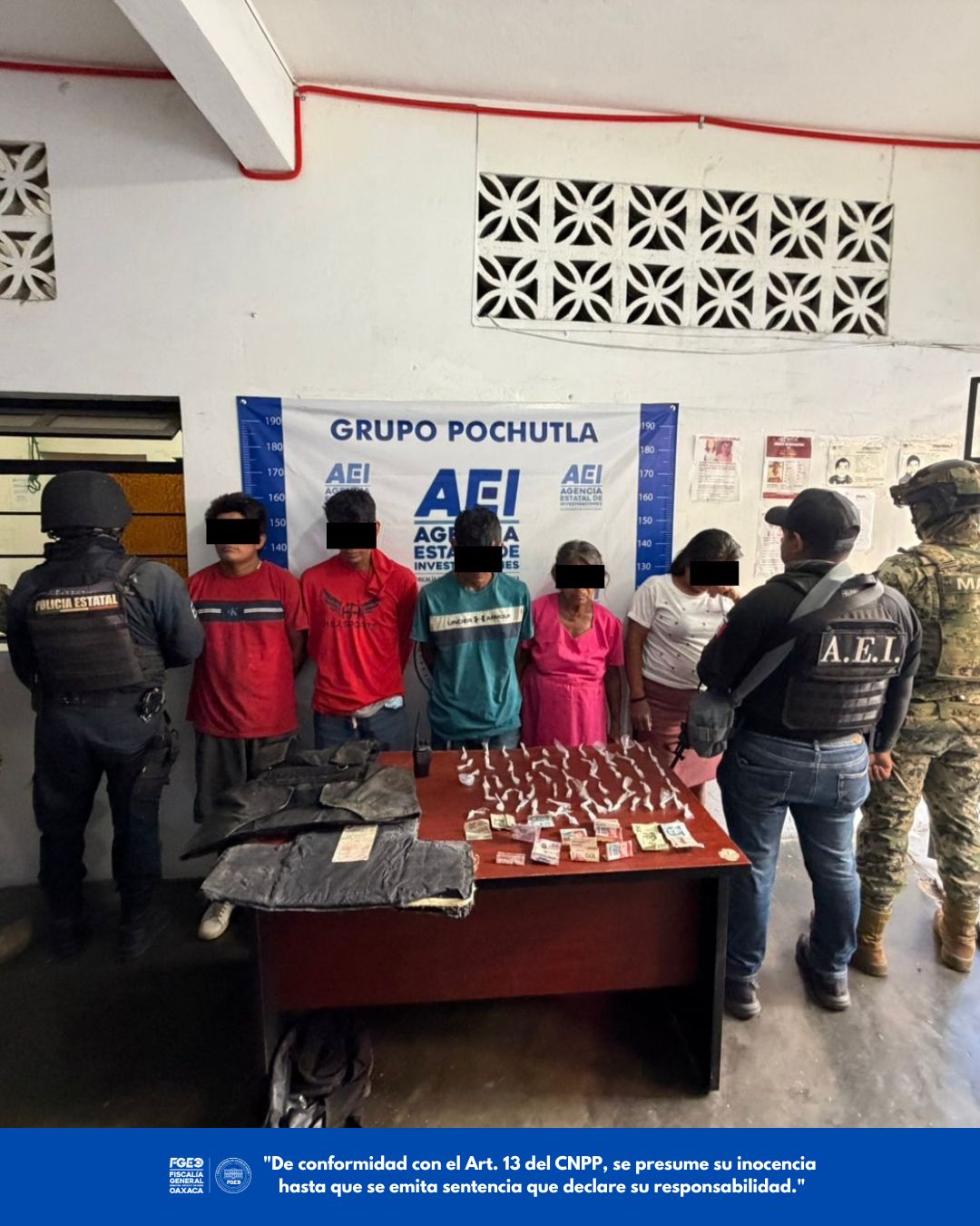 Cateos simultáneos en la Costa de Oaxaca dejan ocho personas detenidas y aseguramiento de presuntas drogas y armamento Cateos simultáneos en la Costa de Oaxaca dejan ocho personas detenidas y aseguramiento de presuntas drogas y armamento