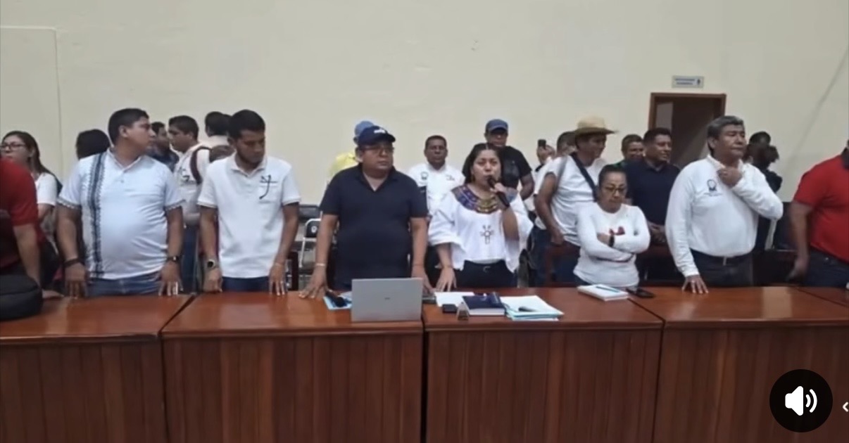 Acuerda plenaria de la sección 22 de la CNTE estallar el paro indefinido el 25 de junio, y se van a la Cdmx a protestar, hasta que sea derogada la ley del Issste y se autorice un aumento salarial del 100 por ciento.