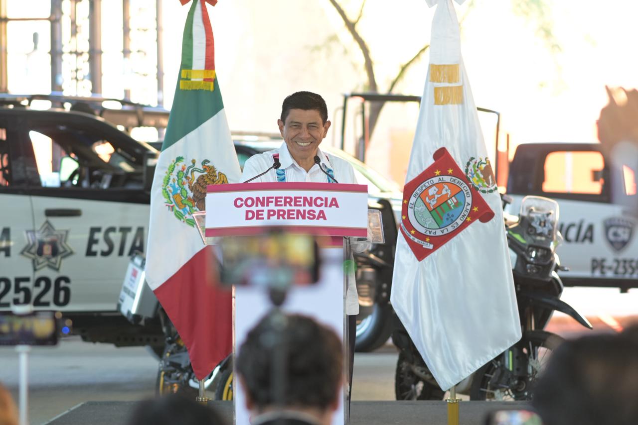 Ratifican comunidades de la Sierra Sur y Valles Centrales respaldo al gobernador Salomón Jara para construir el acueducto de la Presa Mujer Solteca Ratifican comunidades de la Sierra Sur y Valles Centrales respaldo al gobernador Salomón Jara para construir el acueducto de la Presa Mujer Solteca
