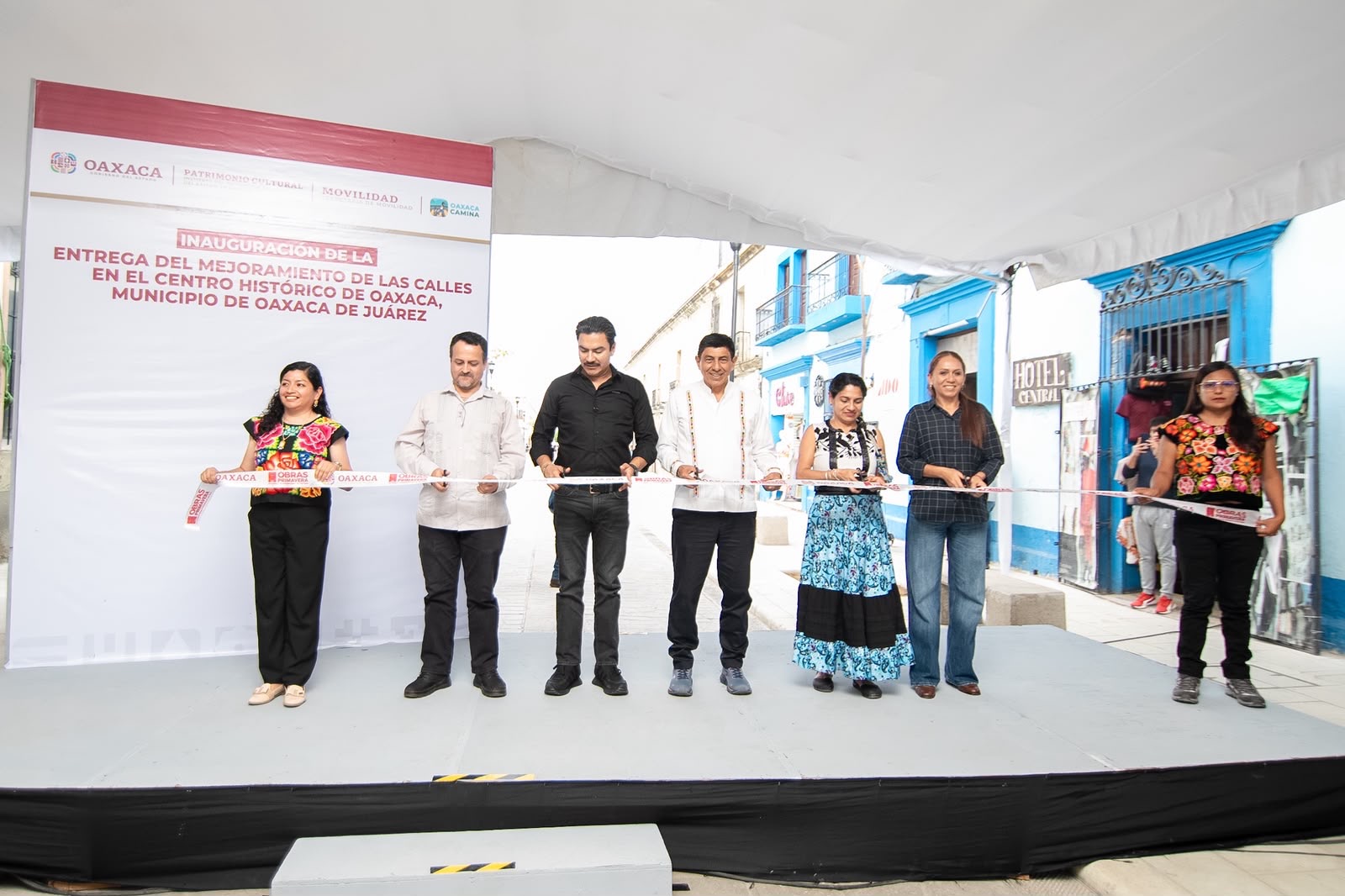 Con una inversión aproximada de 26 mdp entrega Salomón Jara mejoramiento de calles del Centro Histórico de la ciudad capital Con una inversión aproximada de 26 mdp entrega Salomón Jara mejoramiento de calles del Centro Histórico de la ciudad capital