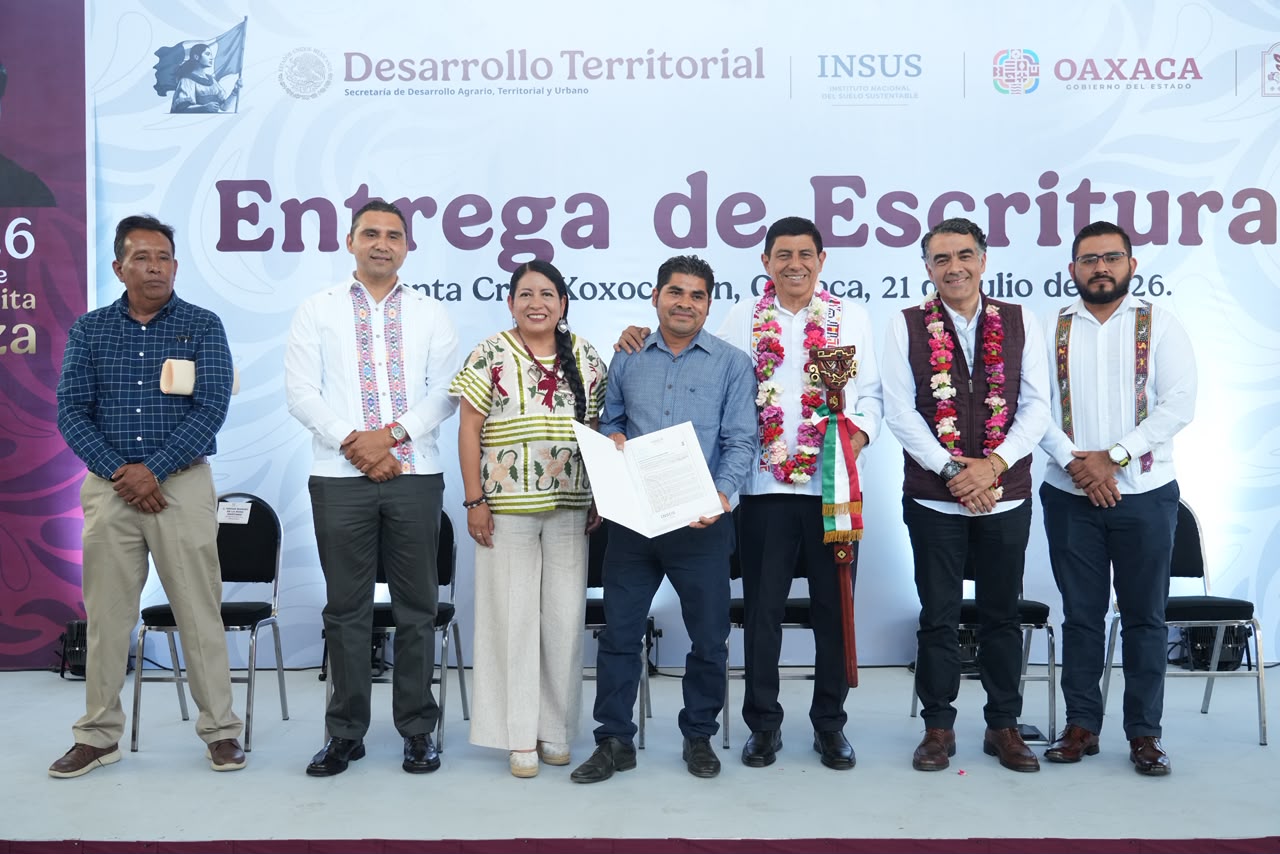 Federación, gobierno y municipio brindan certeza jurídica y patrimonial a 260 familias xoxeñas Federación, gobierno y municipio brindan certeza jurídica y patrimonial a 260 familias xoxeñas