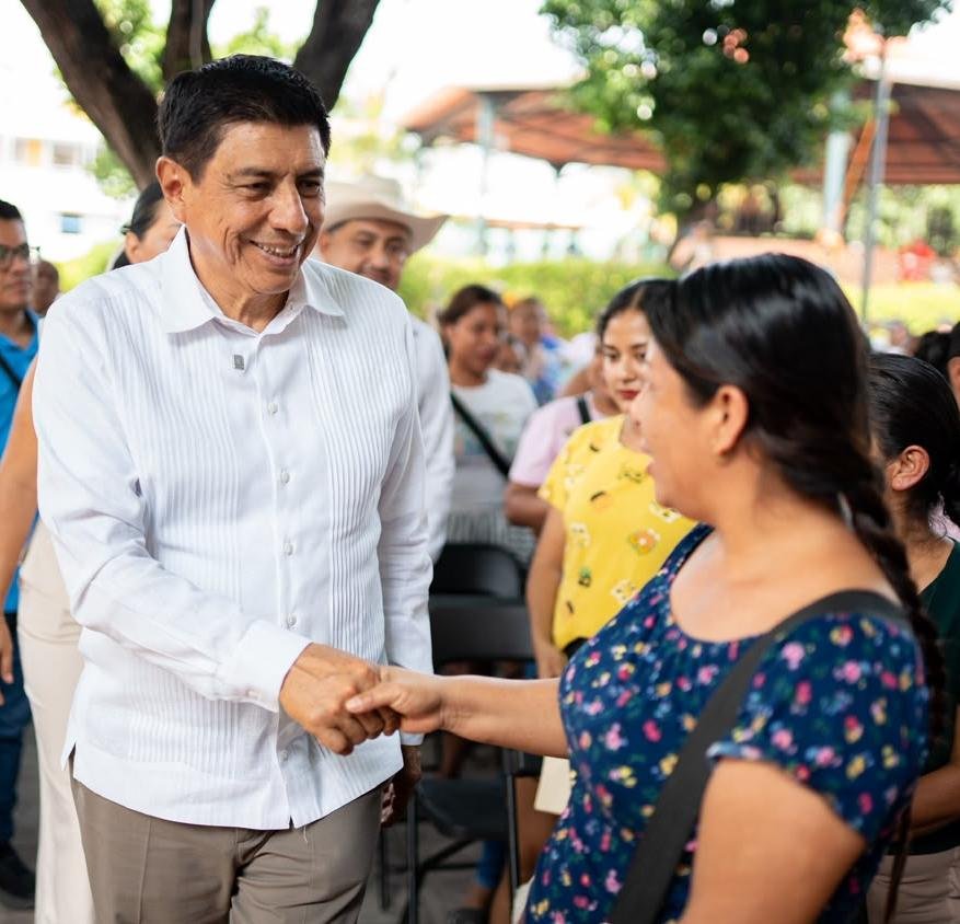 Mujeres de la Costa reciben impulso económico del gobernador Salomon jara quien entra cientos de Tarjetas Margarita Maza y Tandas Primavera Mujeres de la Costa reciben impulso económico del gobernador Salomon jara quien entra cientos de Tarjetas Margarita Maza y Tandas Primavera