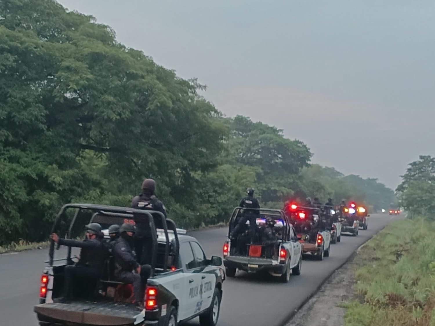 DESPLIEGA OAXACA SUS FUERZAS DE SEGURIDAD EN LA ZONA LIMÍTROFE CON CHIAPAS PARA EVITAR INVASIONES ENFRENTAMIENTOS EN LA SELVA DE LOS CHIMALAPAS