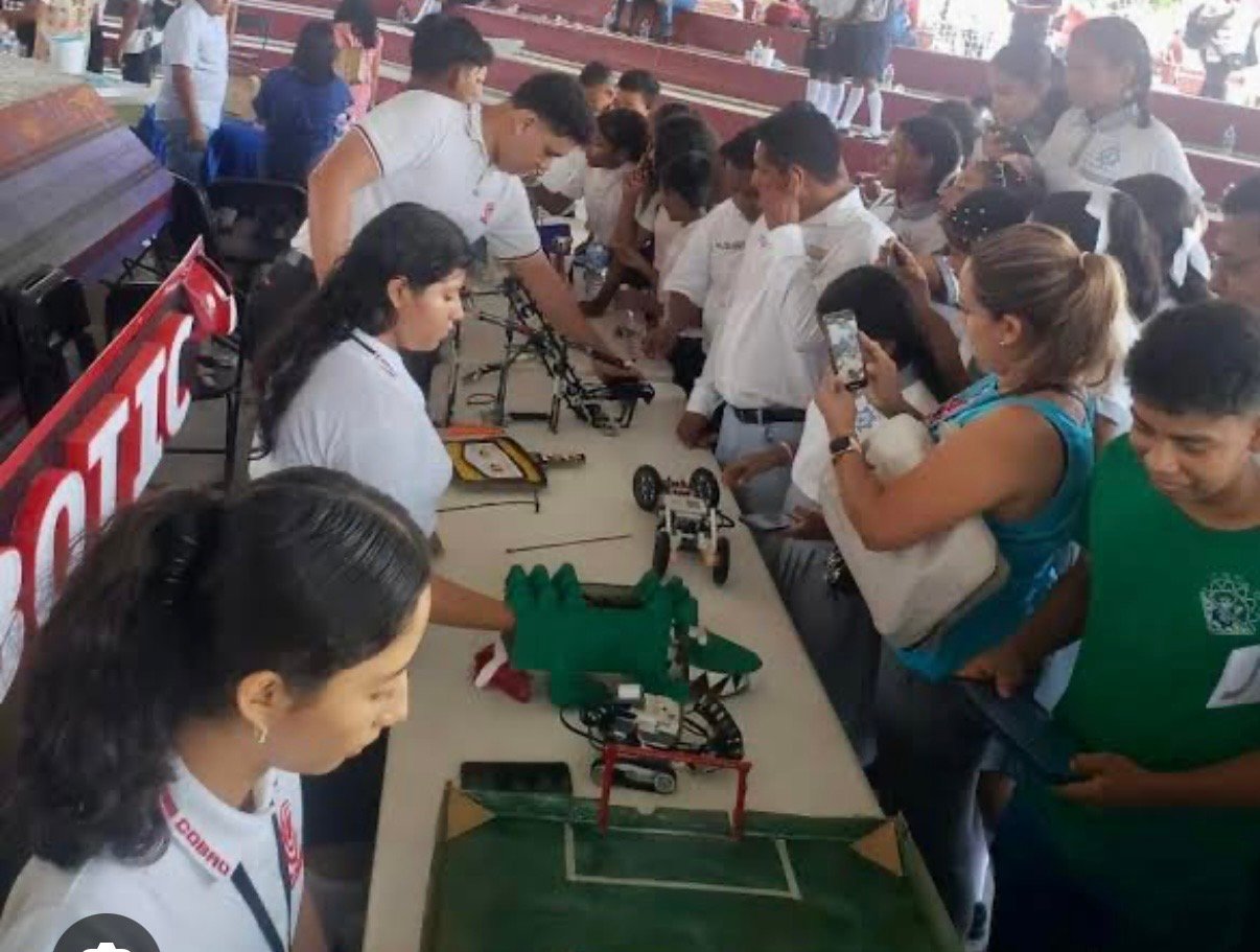 OAXACA YA INNOVA EN LA ROBÓTICA Y EN LA IA DESDE EL NIVEL DE BACHILLERATO OAXACA YA INNOVA EN LA ROBÓTICA Y EN LA IA DESDE EL NIVEL DE BACHILLERATO