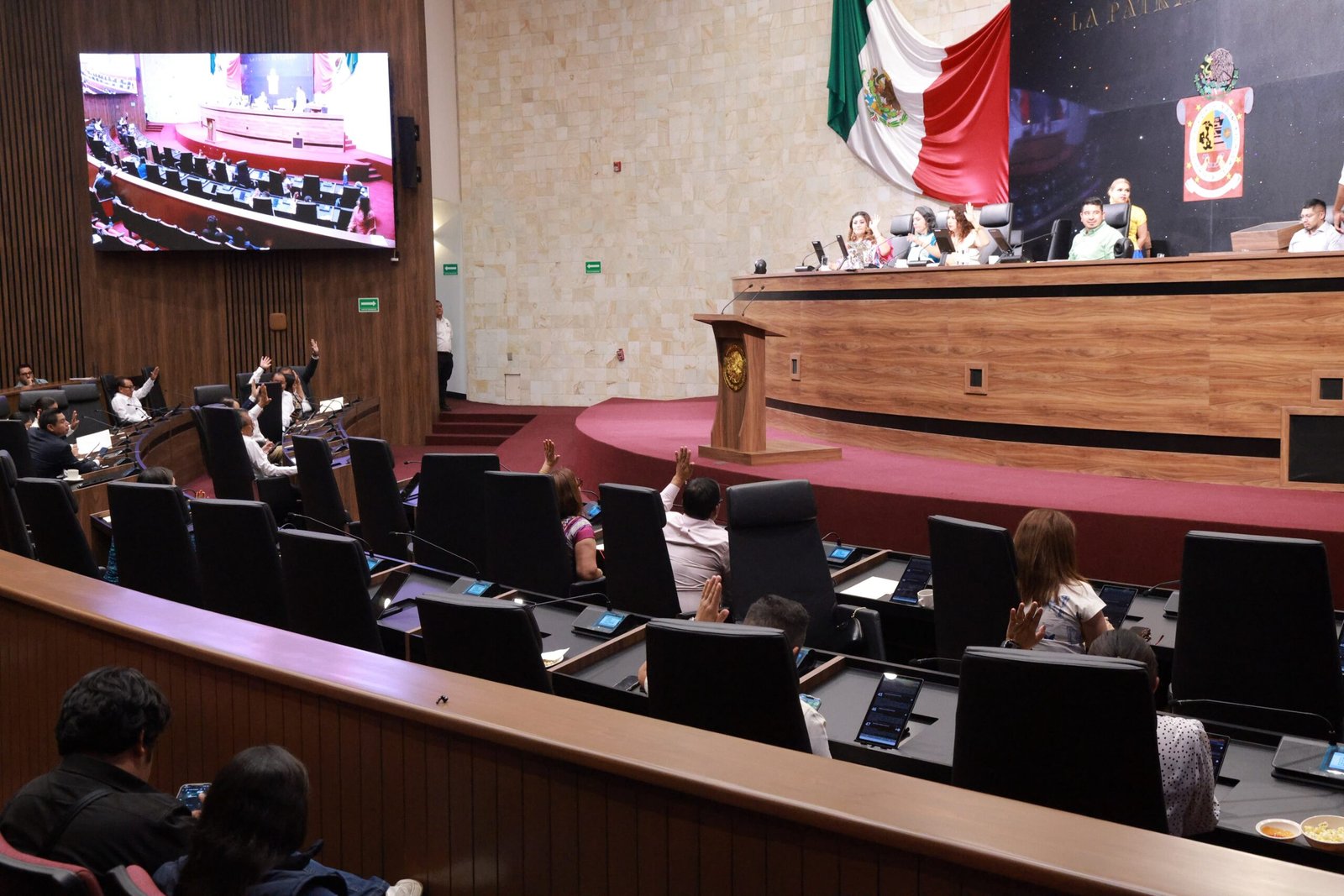Exhorta Congreso del Estado al INAH a restaurar y proteger pinturas rupestres del Istmo de Tehuantepec Exhorta Congreso del Estado al INAH a restaurar y proteger pinturas rupestres del Istmo de Tehuantepec